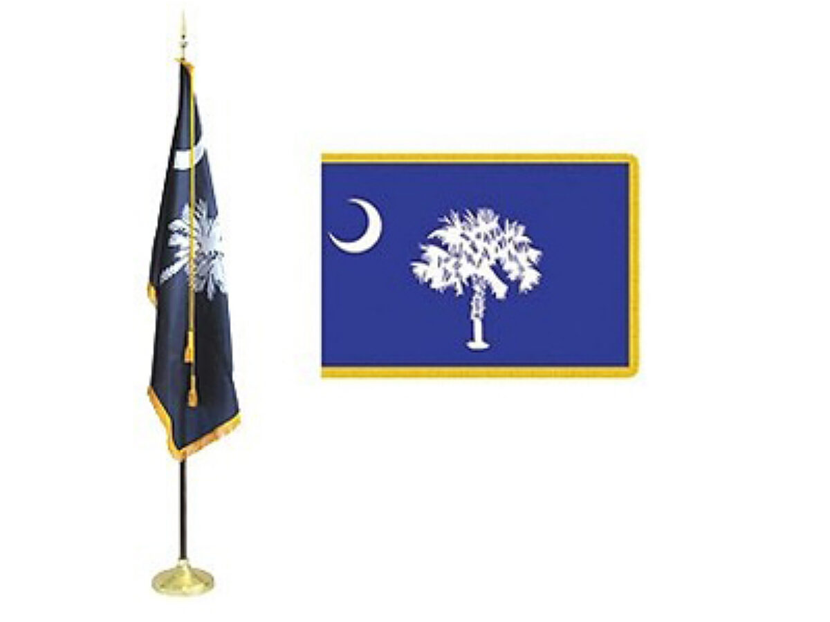 SC Flag - 3'x5' Deluxe Display Set w/ Fringe