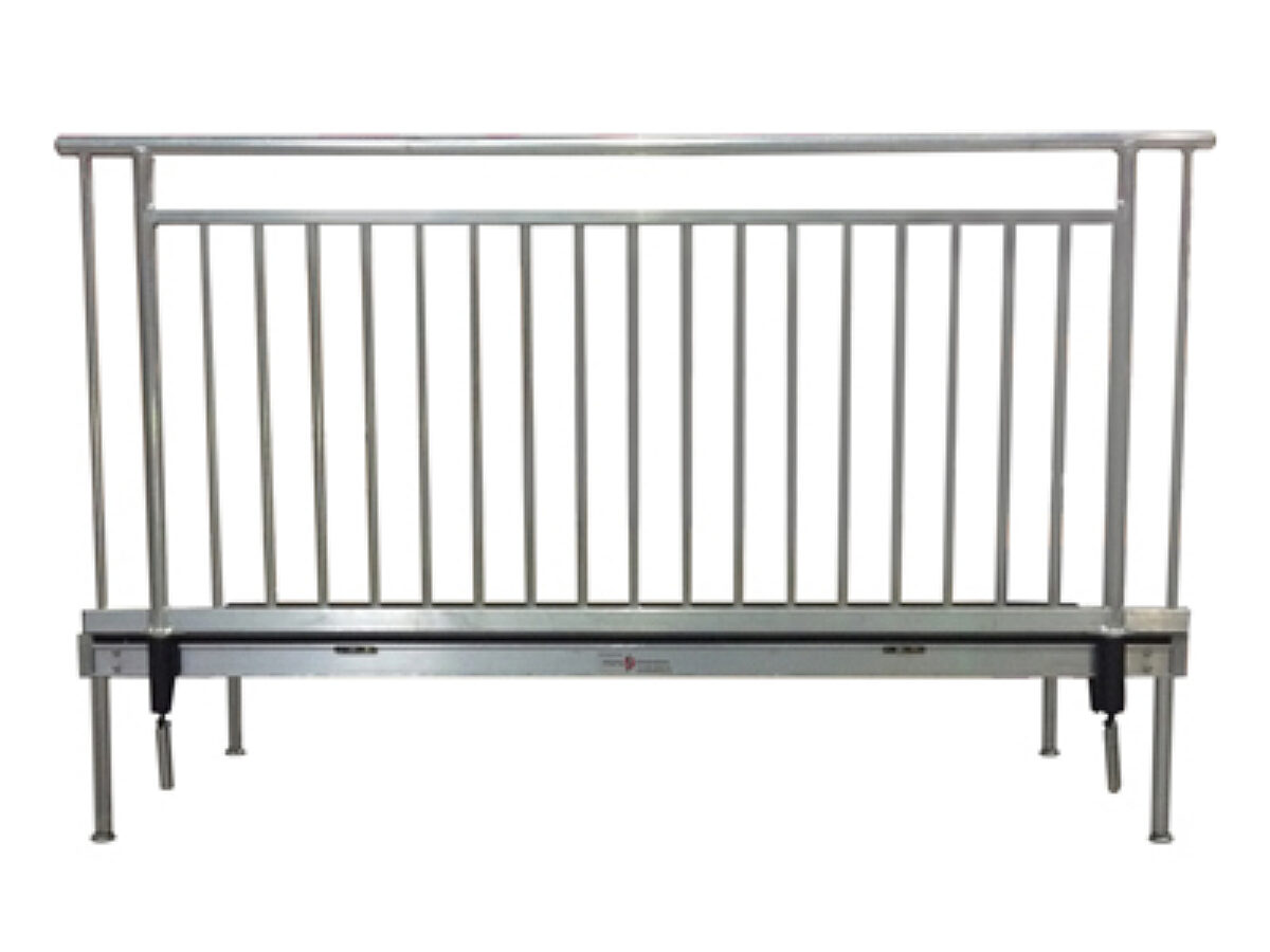 SD Guardrail w/ Chairstop - ADA - 8'